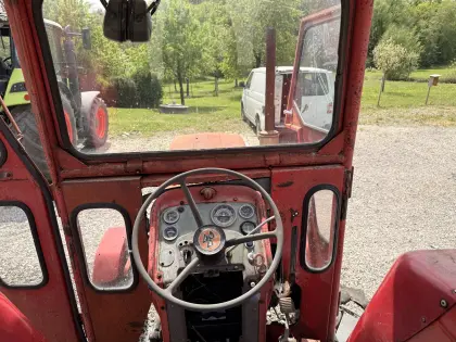 Massey Ferguson 165