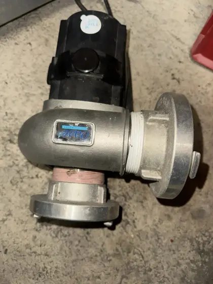 Oase AquaMax Eco Titanium 3.000 Pumpe für Gartenteich und Pool