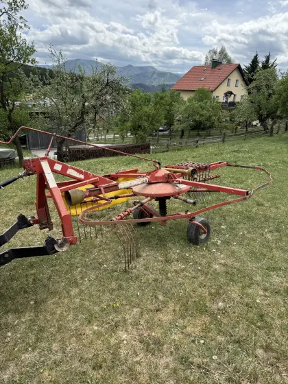 Heuwender, Schwader Fella TS 295 RDF