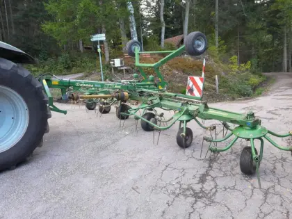 Heuwender Krone