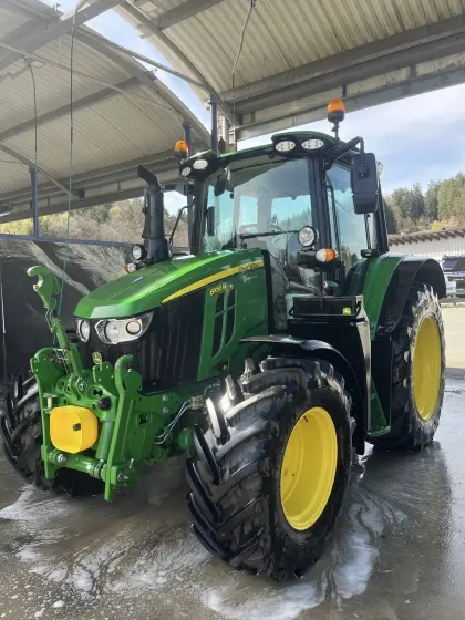John Deere 6100M