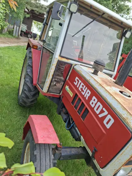 Steyr 8070