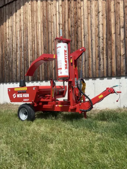 Rundballenwickler Metal-Fach Z237