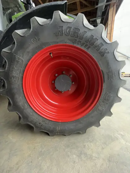 Pflegeräder für Fendt 300