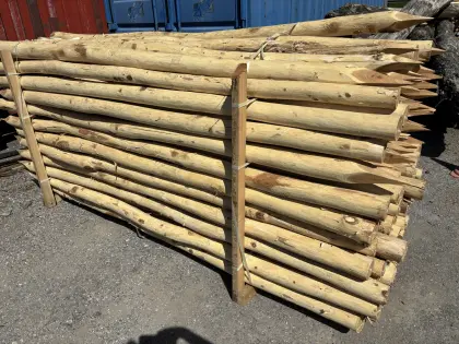 Akazienpfähle, Robinienpfähle, Zaunpfähle, Zaunstempen, Pfähle