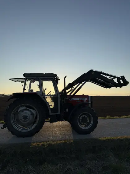 Massey Ferguson 390T