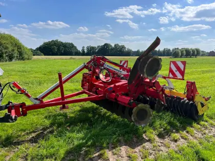 Pöttinger Terradisc 3001 Multiline Kurzscheibenegge
