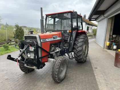 Massey Ferguson 265 mit nur 3.400 Bstd.