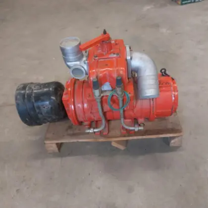 Kompressor Vakuumpumpe PNE122D Jurop Güllefass