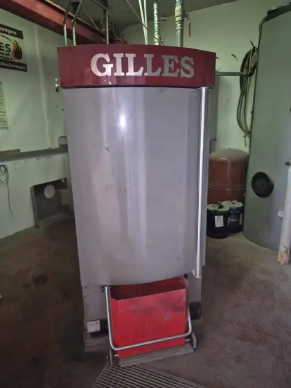 Gilles Hackschnitzelheizung 145 kW HPK-RA 145