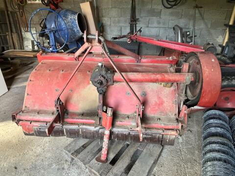 Taarup Schlegel-Mulcher mit Walze SKT 1.500