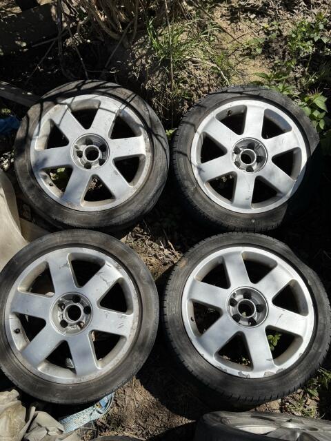 Originale Audi Felgen 225/45/R17 mit Sommerreifen (Audi TT)