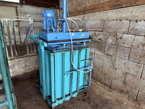 Silofolienpresse