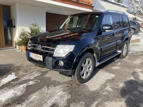 Mitsubishi Pajero Geländewagen V80