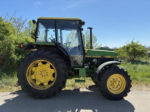 John Deere 1750, Bj. 1988, 7.500 Bstd.