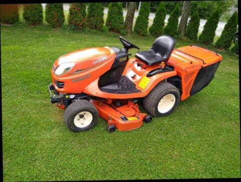 Allrad Kubota GR2120 Diesel-Profimäher, Mulcher, Rasentraktor Kubota GR2120
