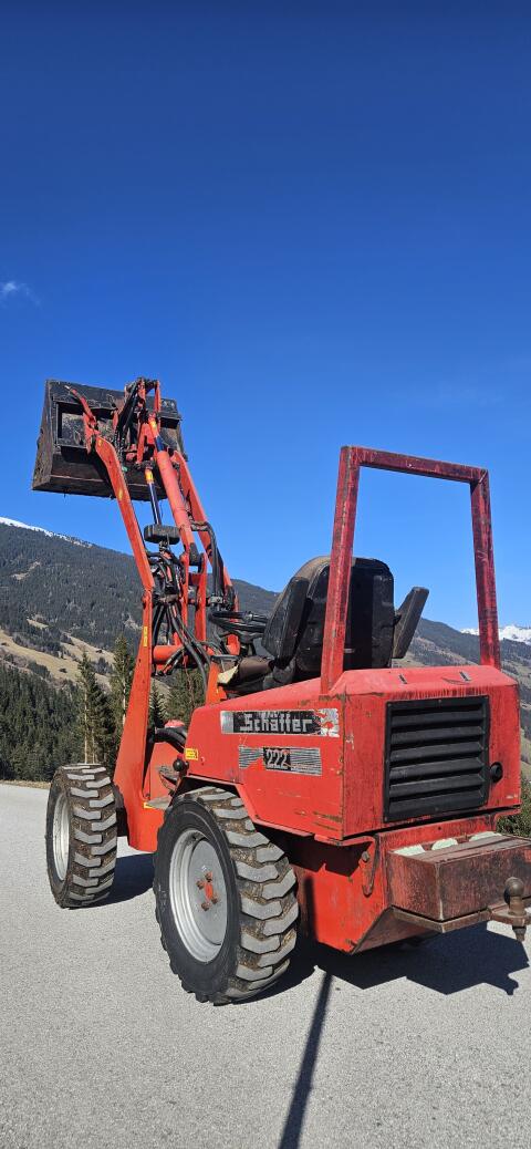 Hoflader Schäffer 222, kein Weidemann
