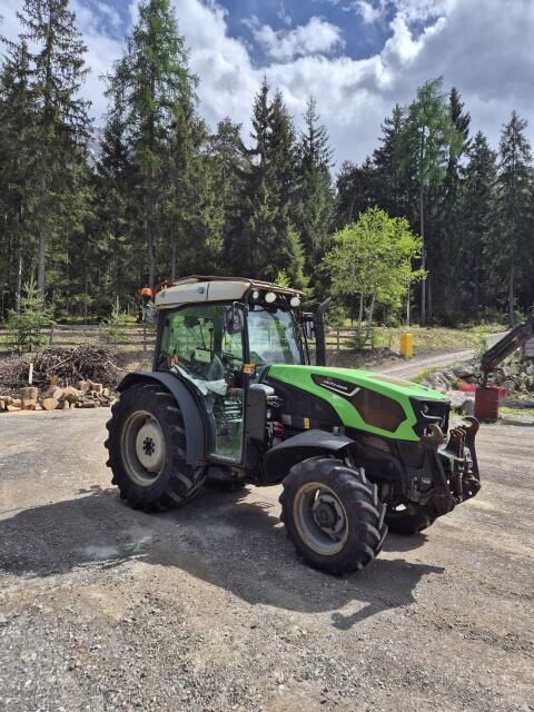 Deutz Schmalspurtraktor 5105