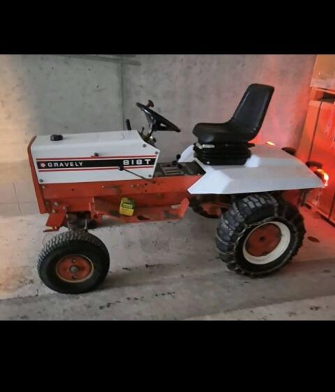 Kleintraktor Oldtimer Gravely 818T
