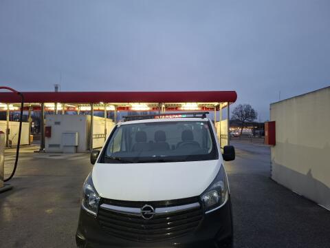 Opel Vivaro-B