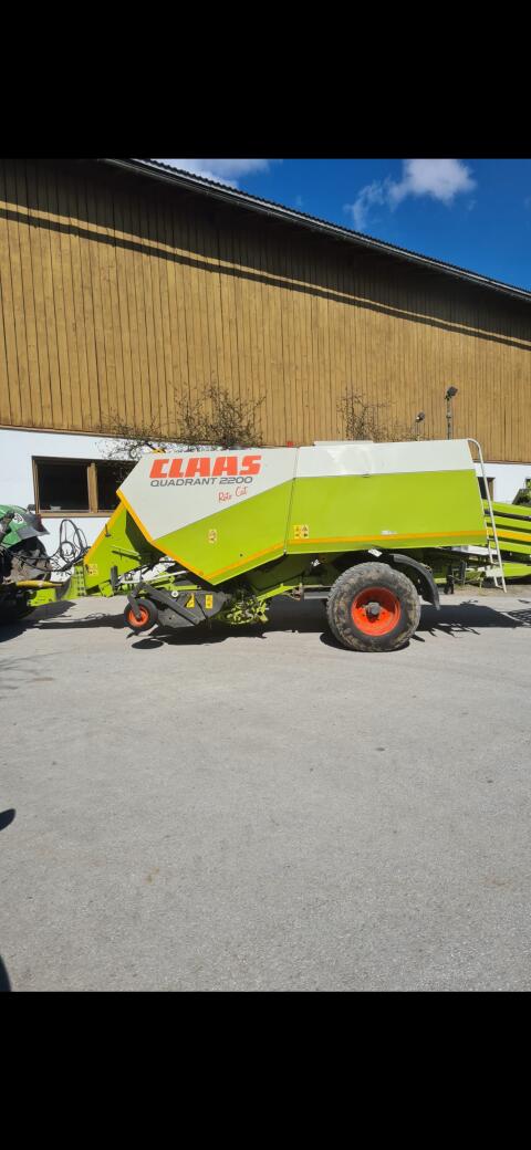 Claas Quadrant 2200 RC Großpackenpresse