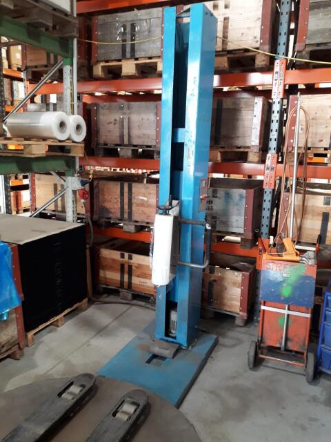 Folienwickelmaschine für Paletten