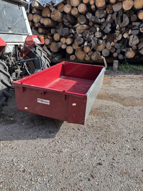 Kippschaufel Traktor