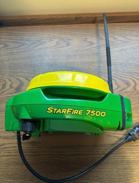 John Deere Starfire 7.500 GPS-Empfänger mit RTK