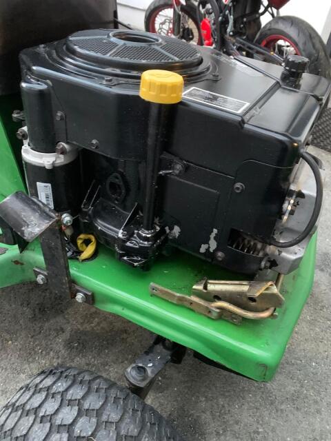 Rasenmähertraktor John Deere STX 38