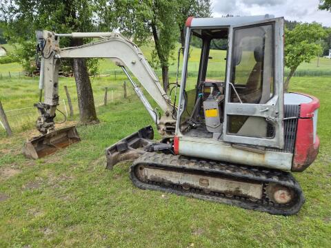 Takeuchi Tb045