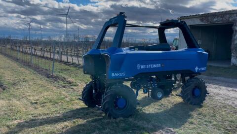 Autonomer Weingartenroboter Bakus