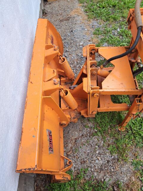 Hauer Schneeschild Kubota B7200