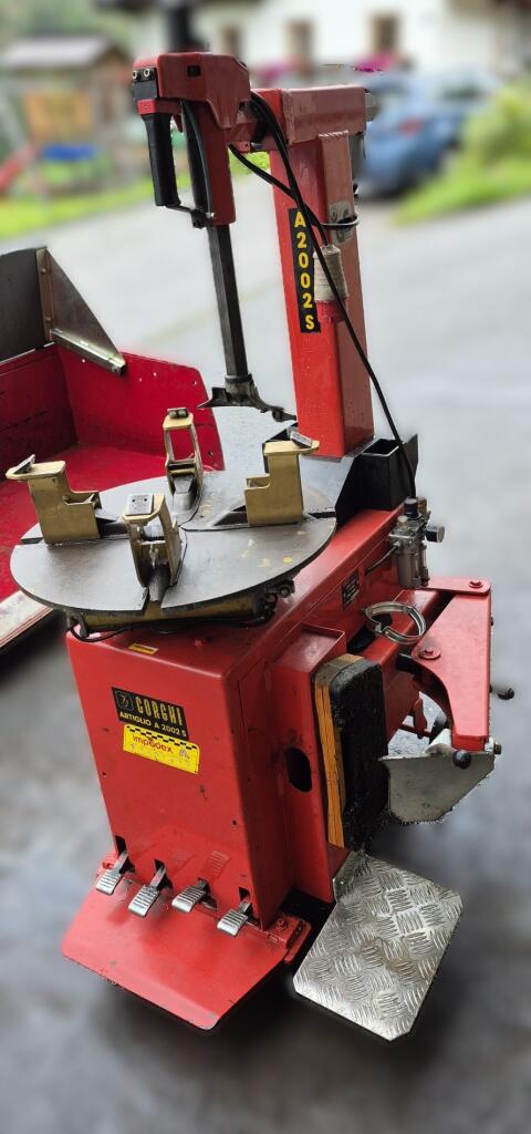 Reifenmontiermaschine Corghi A 2002 S