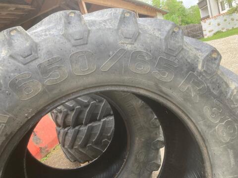 Reifen 650/65R38, 540/65R28