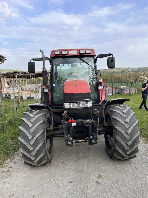 Case MX100C, Bj. 1999