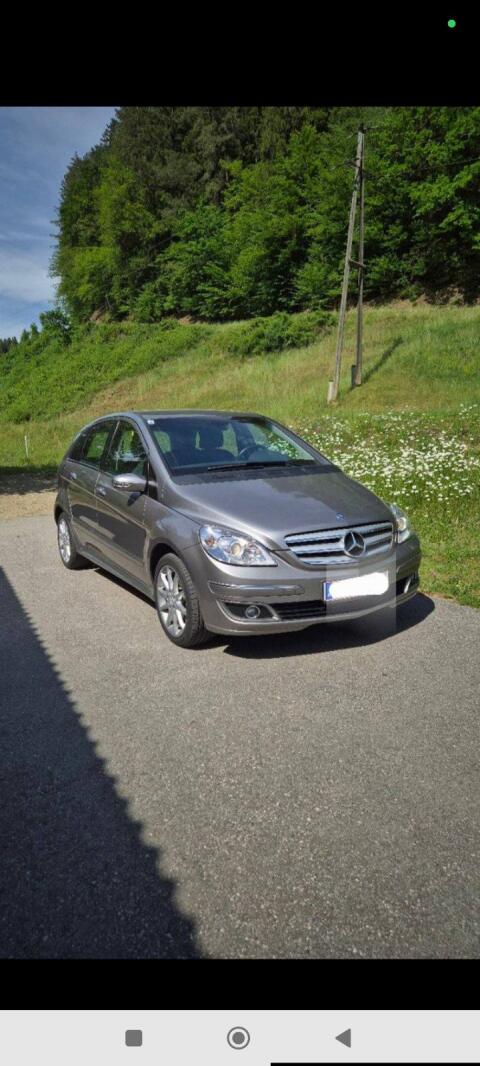 Mercedes-Benz B 150