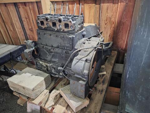 Motorteile von Steyr Plus Serie 548