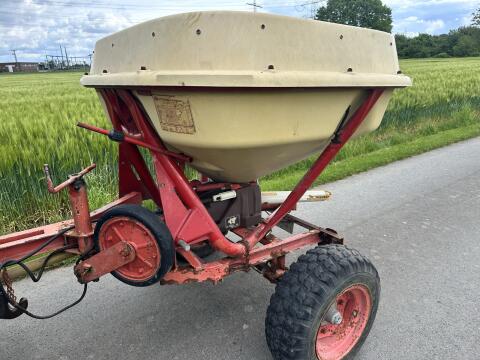 Vicon Düngerstreuer Pendelstreuer 1.000 l