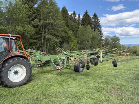 Vierkreisel-Mittelschwader Krone Swadro 1400