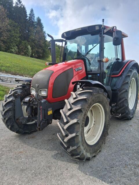 Valtra N92