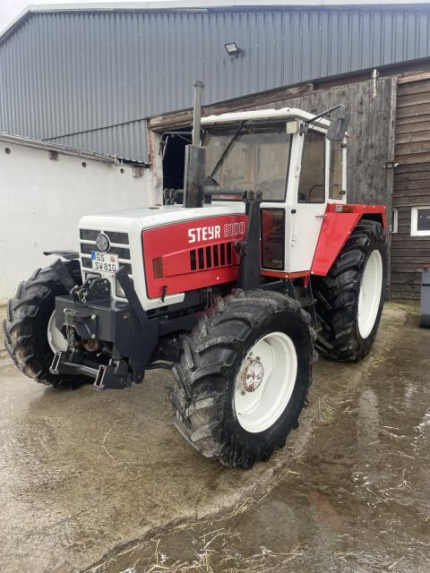 Steyr 8100A SK1