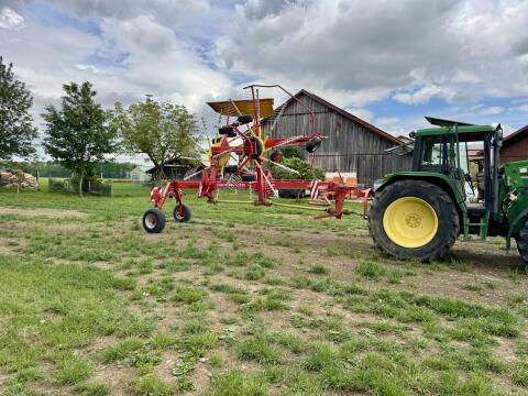Pöttinger Schwader Seitenschwader Krone Claas Kuhn Deutz Eurotop 651 A