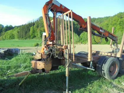 Rückewagen Eigenbau mit Palfinger Kran