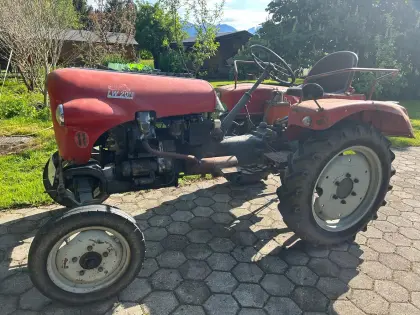 Oldtimer-Traktor Lindner LW 20