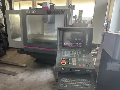 Fräsmaschine MAHO 600W mit Heidenhain TNC425