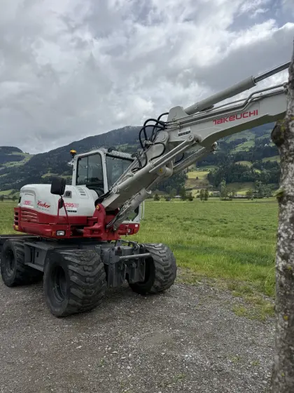 Bagger TB295W Takeuchi