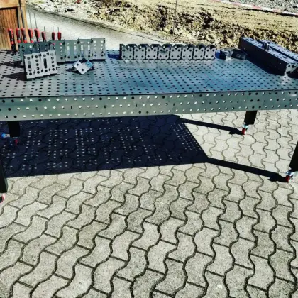 Schweißtisch System16 6 mm 2.500 x 1.000 x 150 Spanntisch