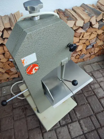Knochenbandsäge