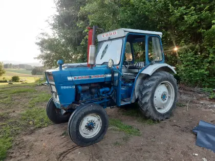 Ford Dexta 2000-8
