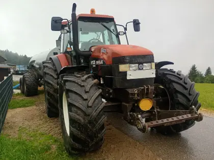 Verkaufe Traktor TM 135 (New Holland M135)